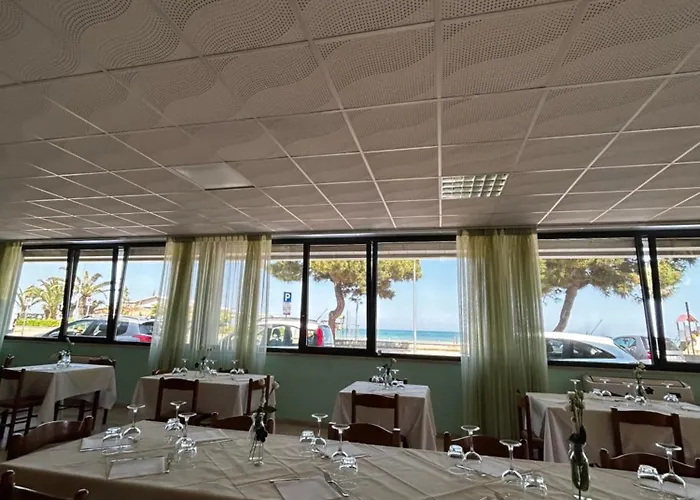 Cri Cri - Fronte Hotel Silvi Marina